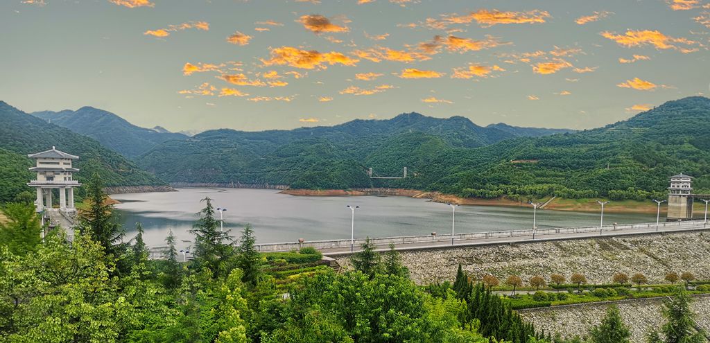 石头河_副本.jpg